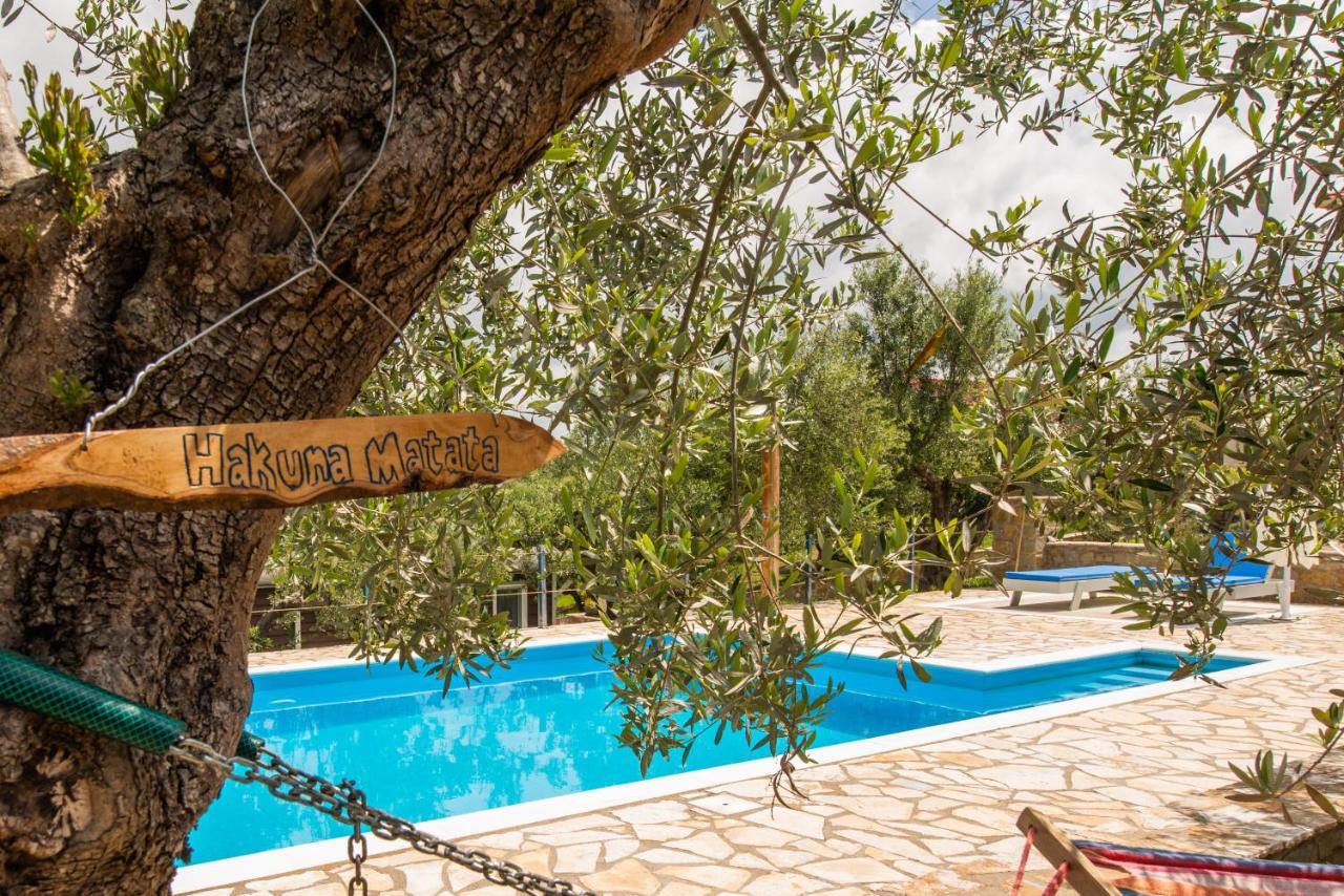 Hakuna Matata Holidays 'Agalia' With Pool In Greek Olive Grove Methoni  Exterior photo